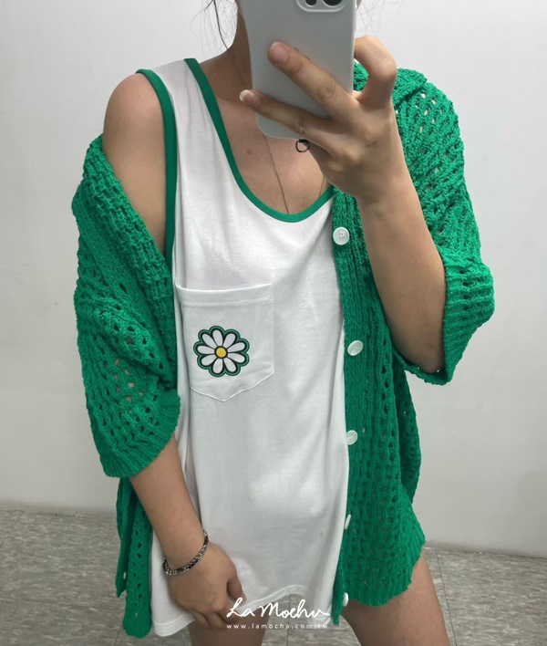 拼接色小花口袋背心